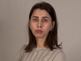 naked girl with webcam fingering MarthCapone