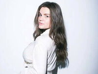 naked cam girl fingering pussy MelaniMell