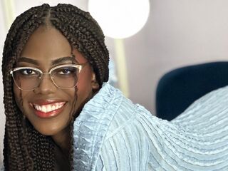 naked girl with webcam masturbating with sextoy MilaMuse