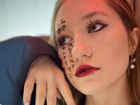 camwhore masturbating with vibrator MistyColacone