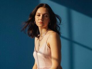 extreme cam picture MolliePoydras