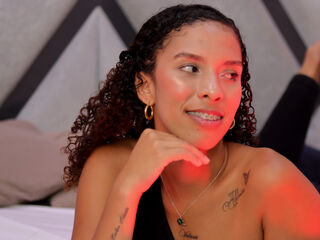 kinky video chat performer NicoleBakker