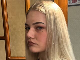 cam girl chat room NicolynMoore