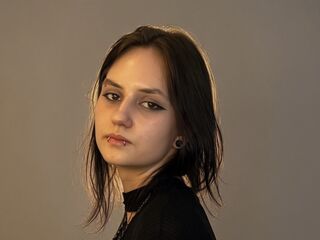 livesex cam girl OmaMckeithen