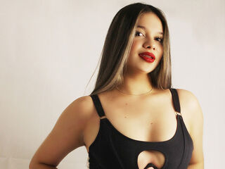 hot strip tease webcam OnaRosse