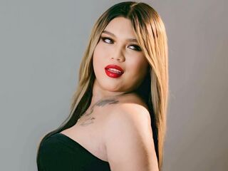 hot cam girl masturbating with vibrator RheyaTyne