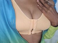 naughty webcamgirl RitikaRani
