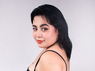 free chat room RoxanaElegance