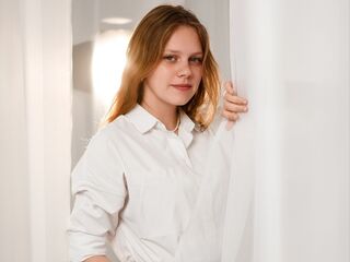 cam girl masturbating with sextoy SamaraSherow