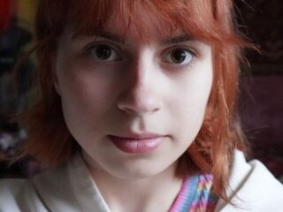 free live sexcam SerafinaGoettl