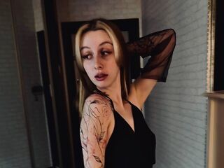 live sex show ShoshanaManhardt
