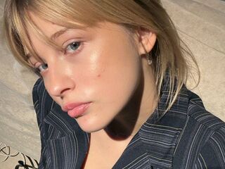 camgirl webcam sex pic SoledadMadon