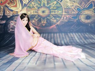 cam strip tease StellaCoco