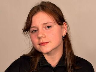 adultcam photo TonaBurgard