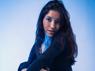 camgirl livesex TrinityNova