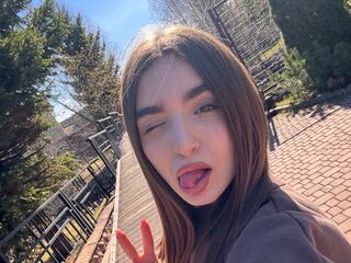 fingering webcam girl ValarieZohn