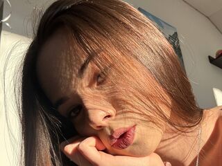 free web cam chat XeniaAlameida