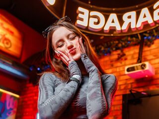 fingering girl XeniaUsher